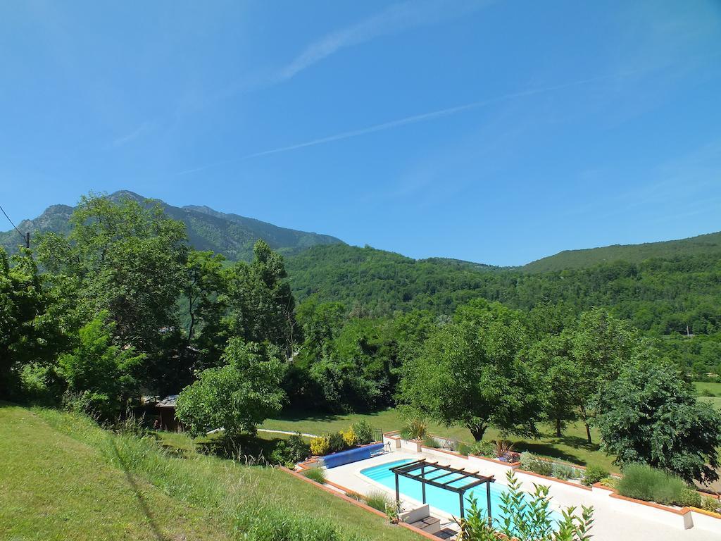La Chataigneraie Bed & Breakfast Sahorre Exterior photo
